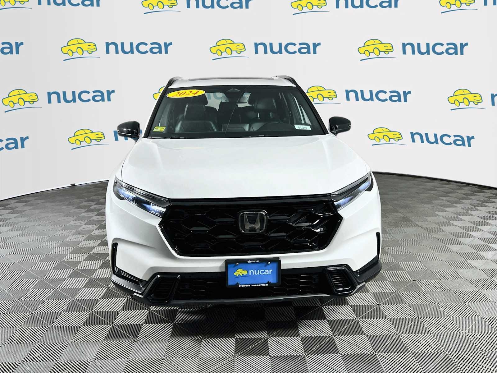 Used 2024 Platinum White Pearl Honda Sport-L image 2