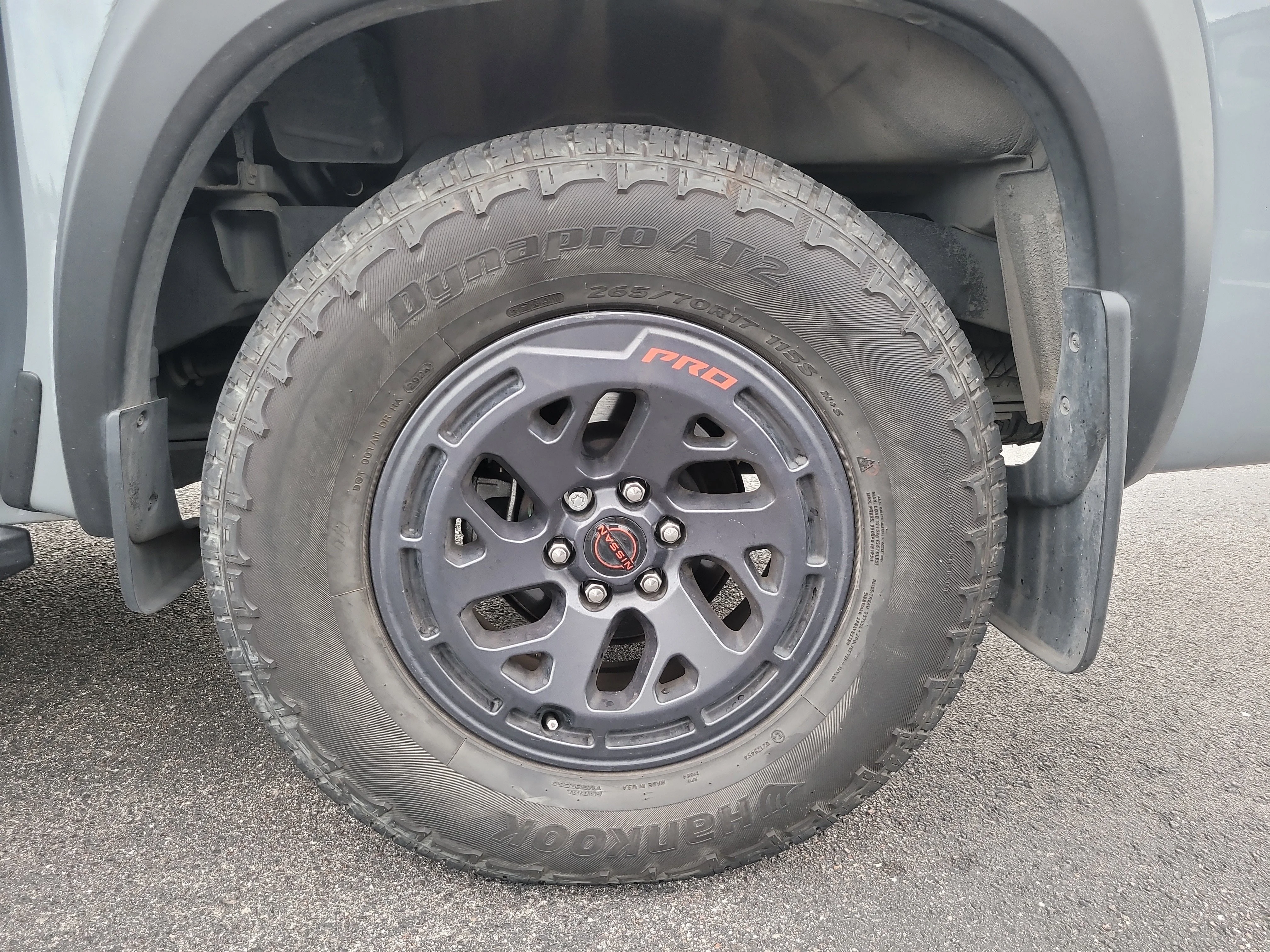 Used 2025 Boulder Gray Pearl Nissan PRO-X image 9