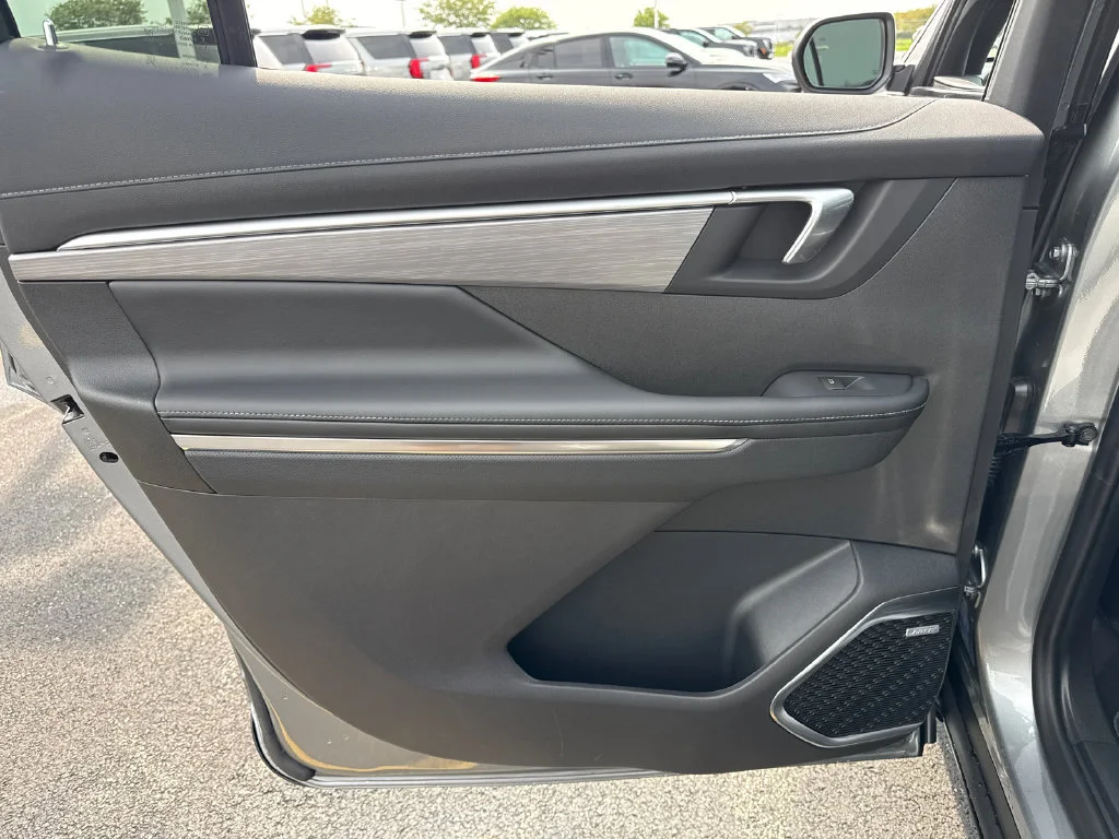 2027 Buick Enclave Preferred - Photo 30