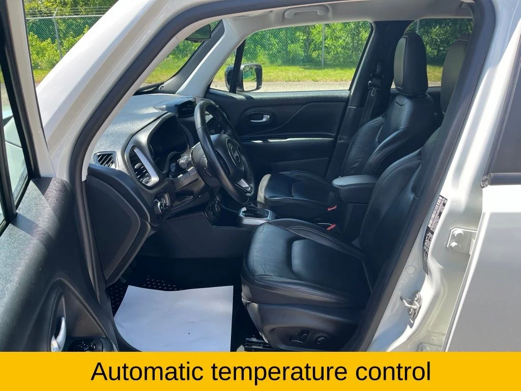 Certified Used 2022 Alpine White Jeep Limited image 15