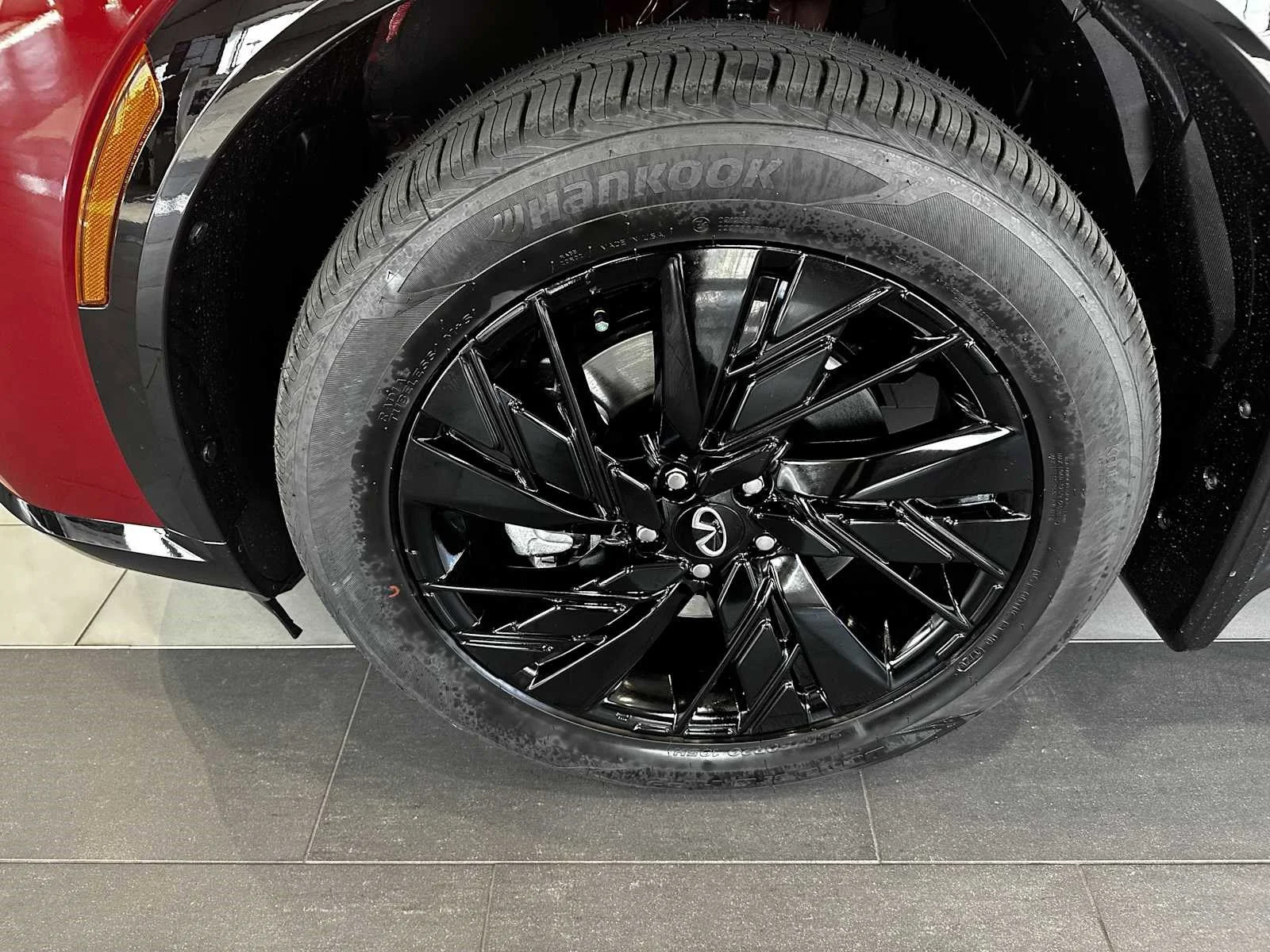New 2027 SUNFIRE RED INFINITI Sport AWD image 6