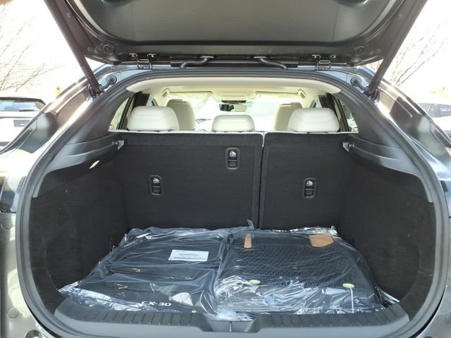 2026 Mazda CX-30 Premium - Photo 16
