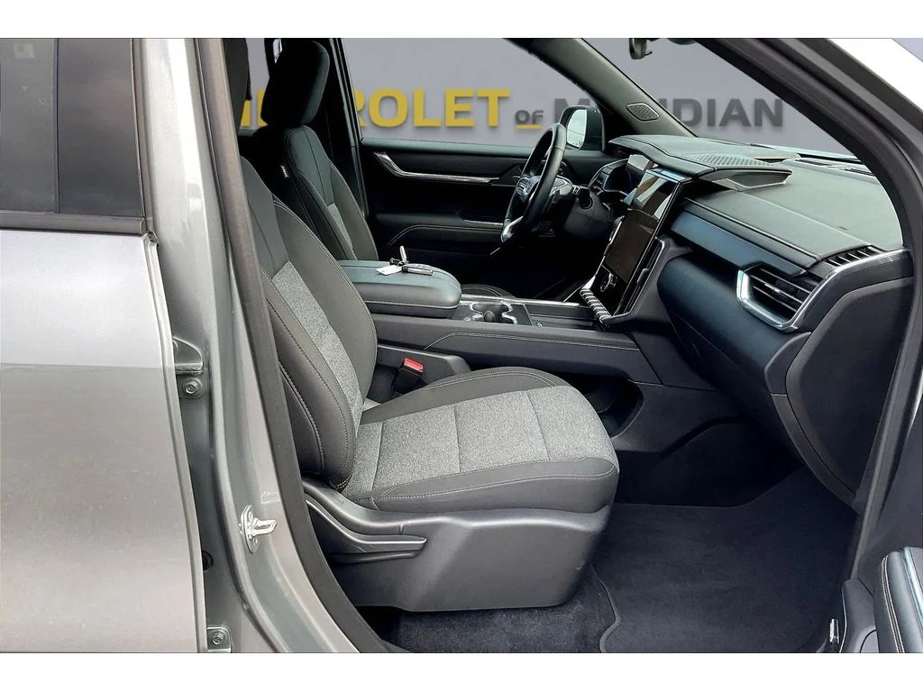 2025 GMC Acadia Elevation - Photo 6