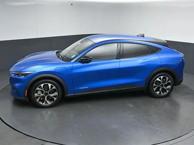 Certified Used 2025 Velocity Blue Metallic Ford Select image 46