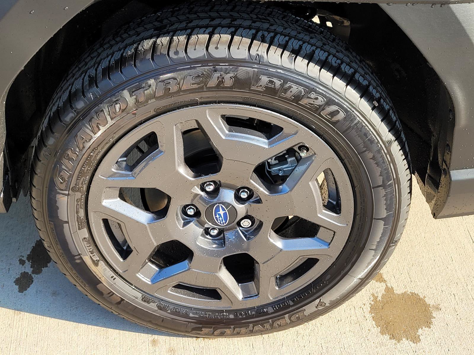 New 2026 MAGNETITE GRAY METALLIC Subaru Premium image 22
