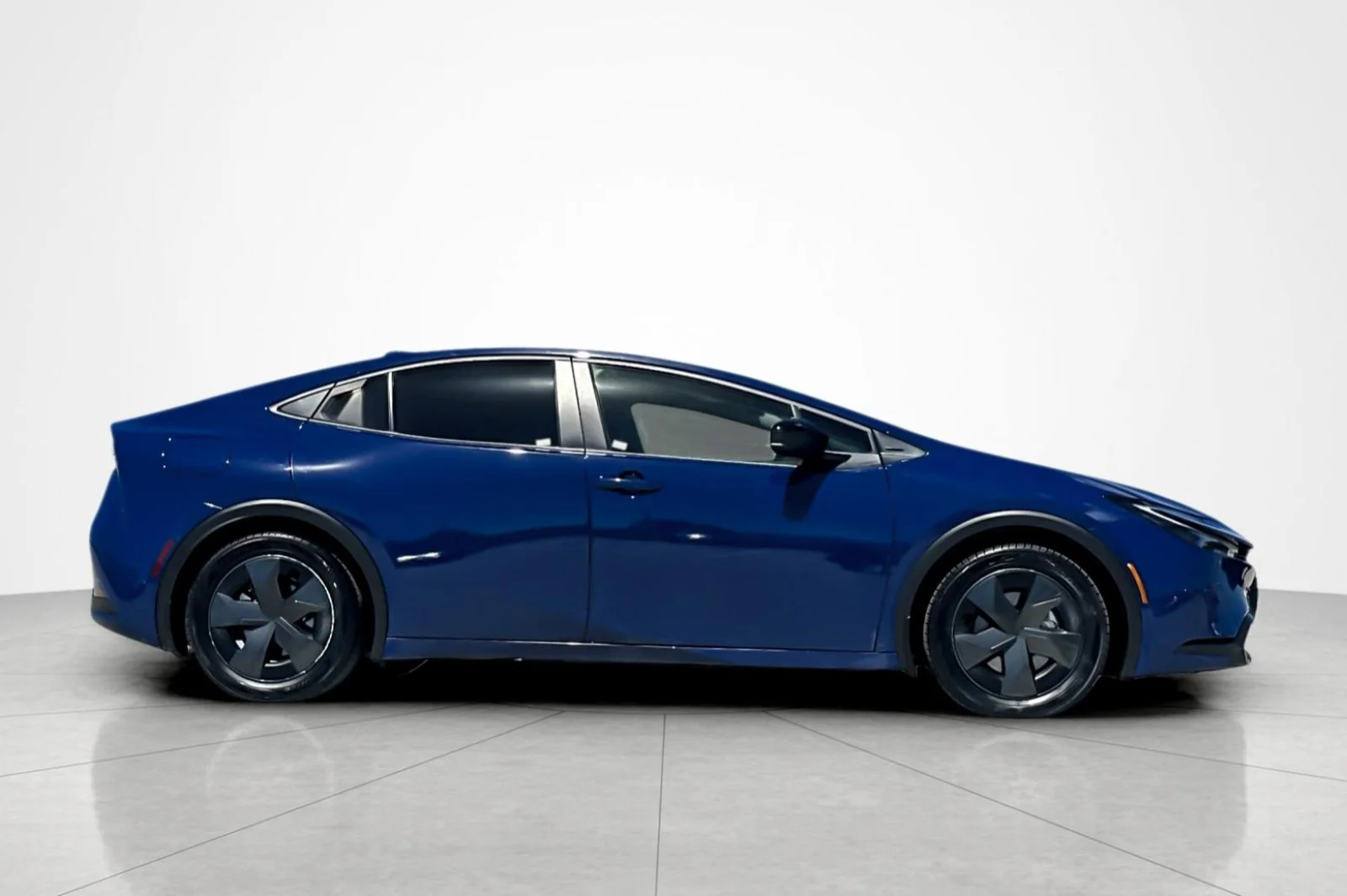 Certified Used 2025 Reservoir Blue Toyota SE image 6