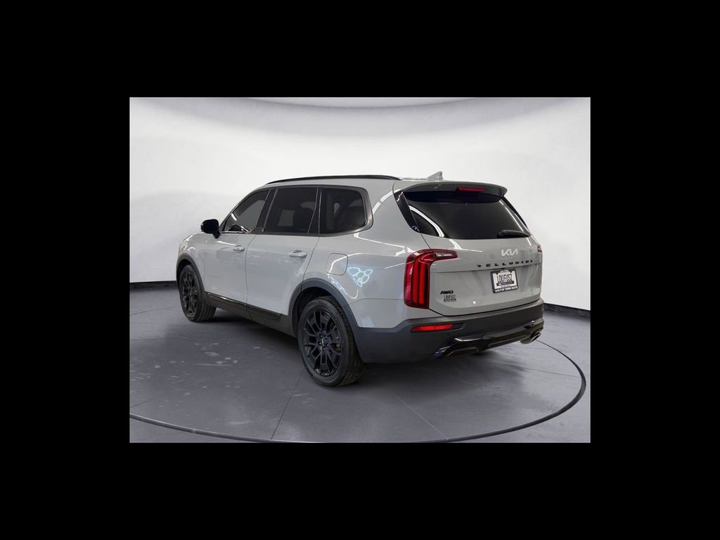 Used 2022 Gray Kia SX image 4