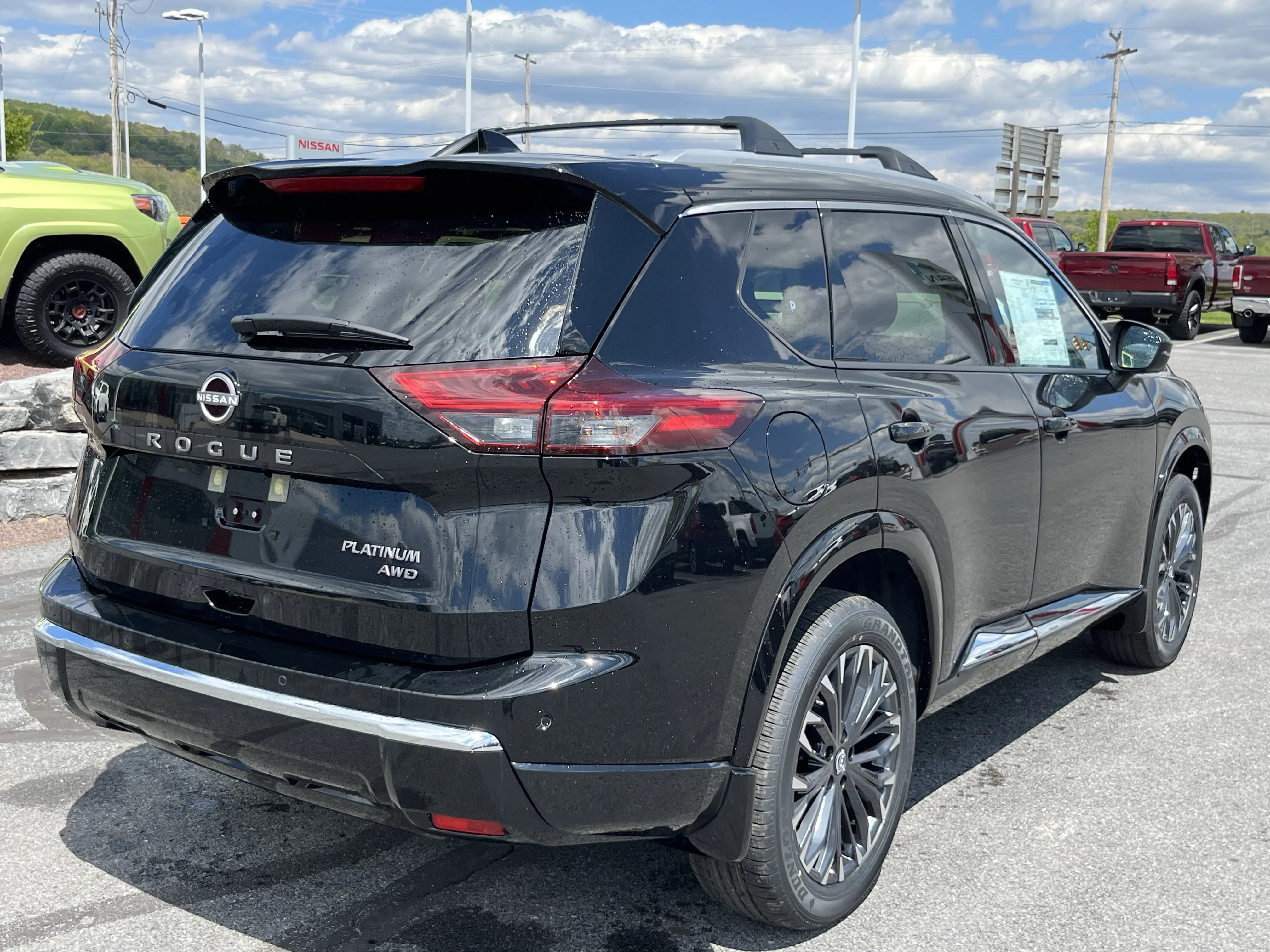 New 2026 Super Black Nissan Platinum image 5