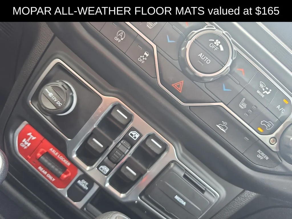 Used 2021 Gray Jeep Mojave image 13