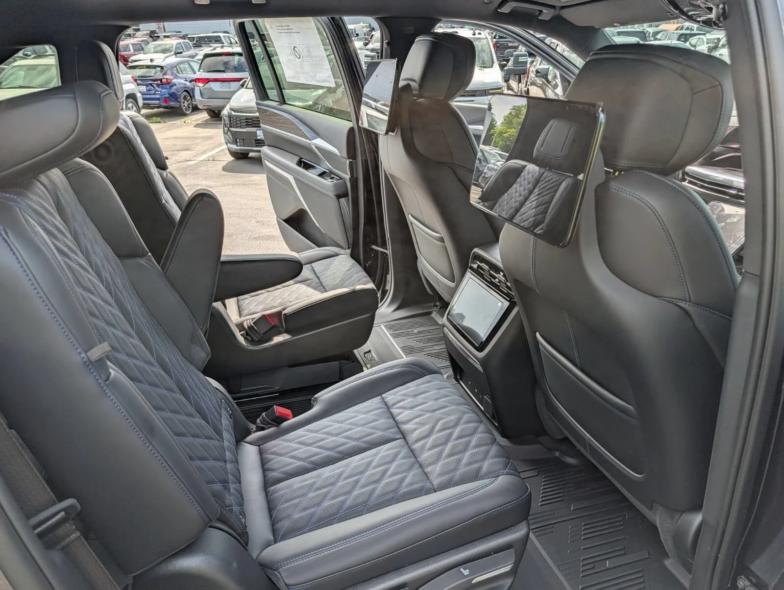 2026 Cadillac Escalade IQ Sport - Photo 29