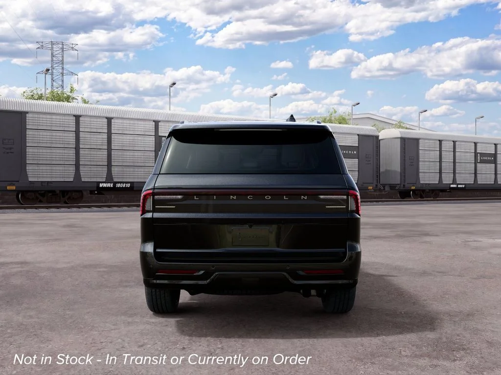 New 2027 Infinite Black Metallic Clearcoat Lincoln Reserve image 7
