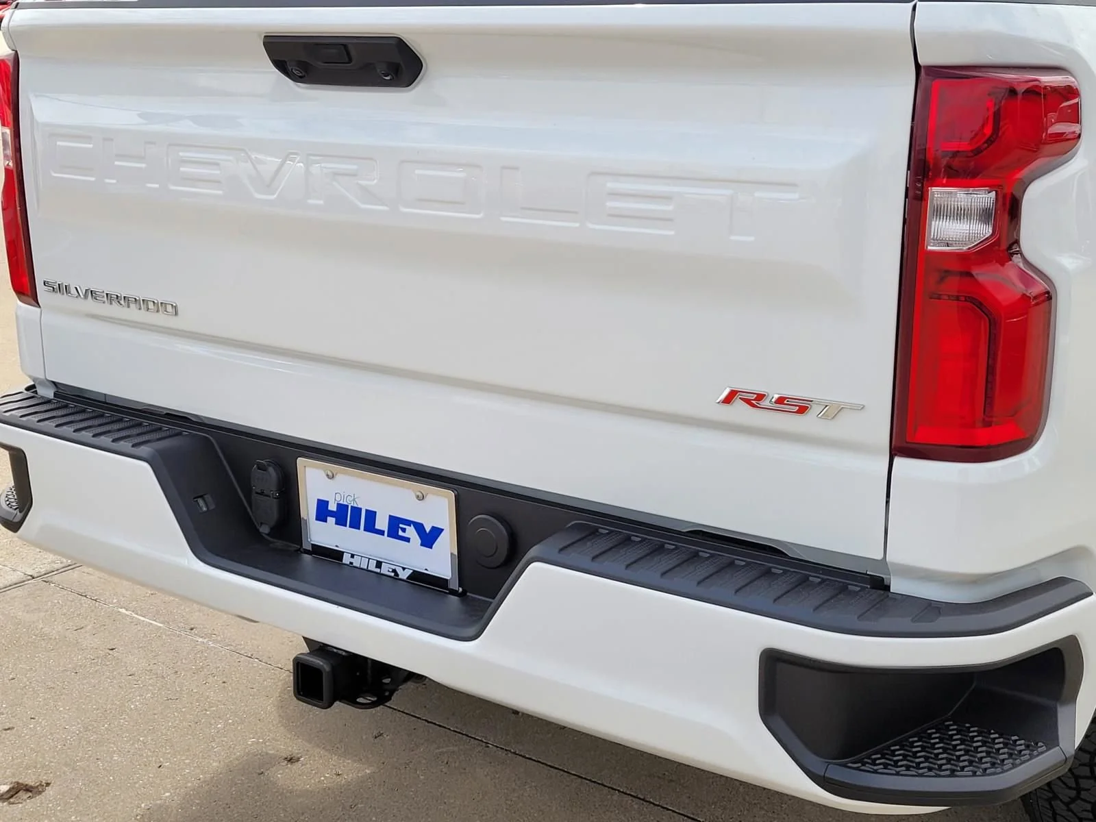2026 Chevrolet Silverado 1500 RST - Photo 4