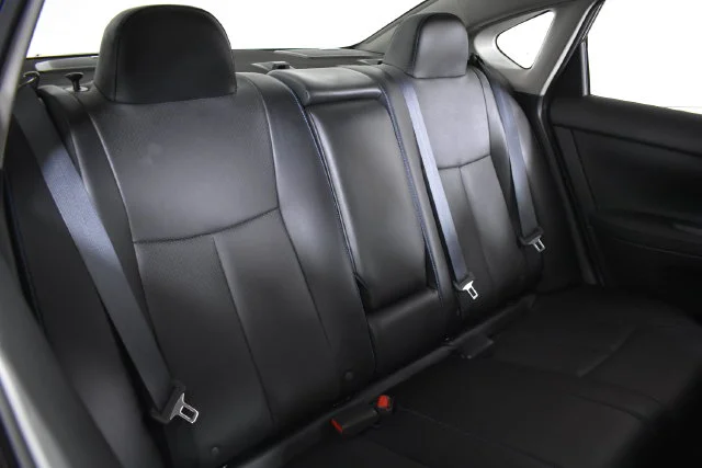 Used 2019 Black Nissan SR image 19
