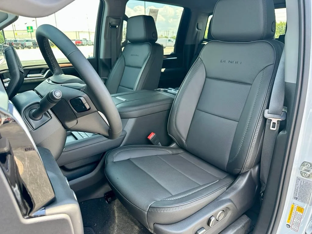 2026 GMC Sierra 2500HD Denali - Photo 16
