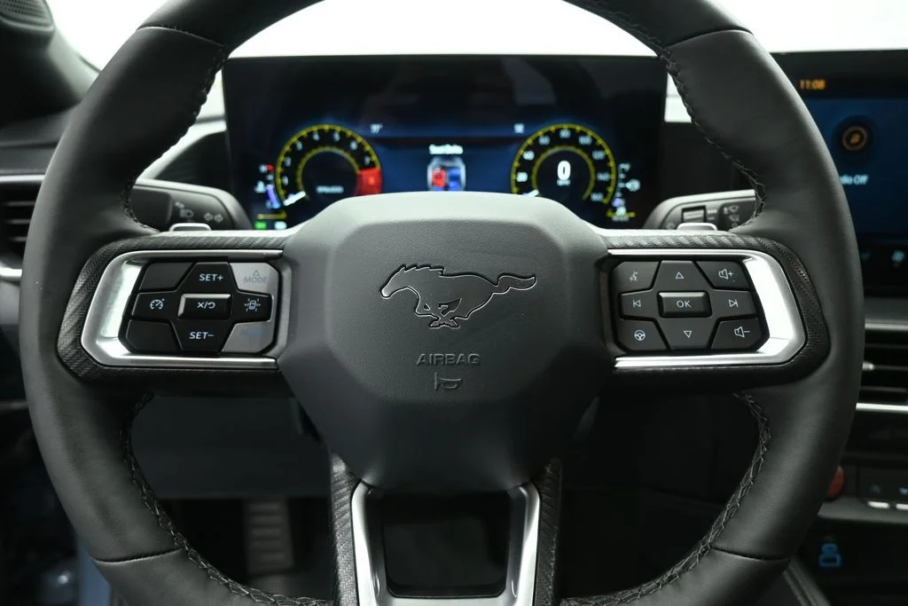 New 2026 Vapor Blue Metallic Ford GT Premium image 10