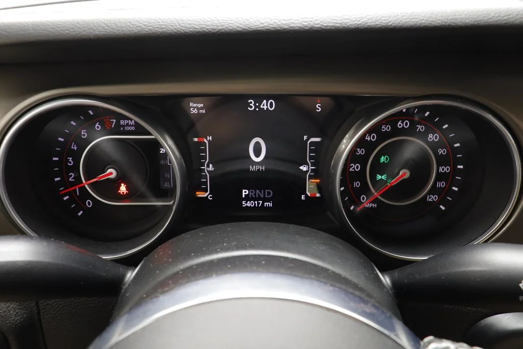 Used 2018 Bright White Clearcoat Jeep Rubicon image 7