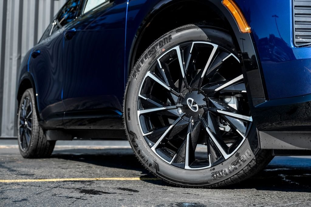 New 2027 GRAND BLUE INFINITI Autograph AWD image 7