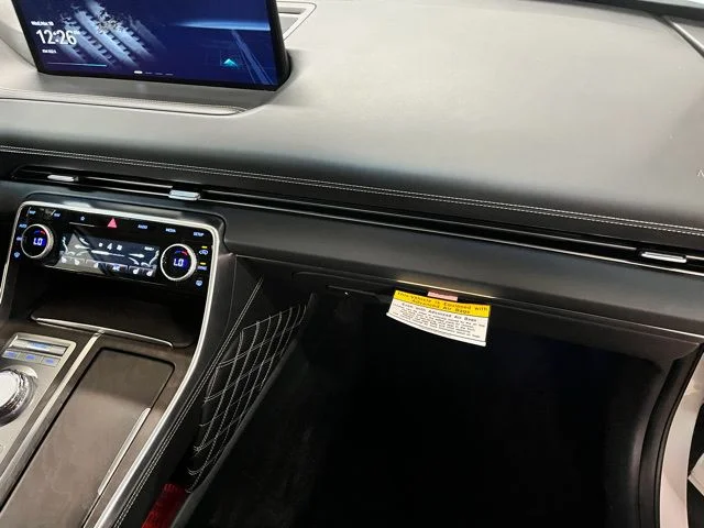2024 GENESIS GV80 - Photo 23