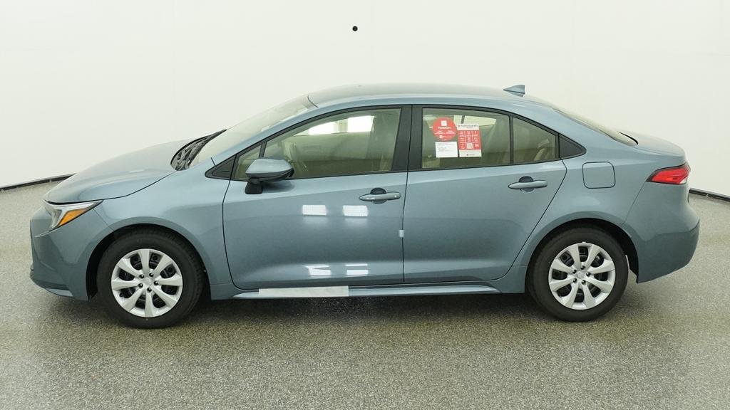New 2027 Celestite Toyota Hybrid LE image 3