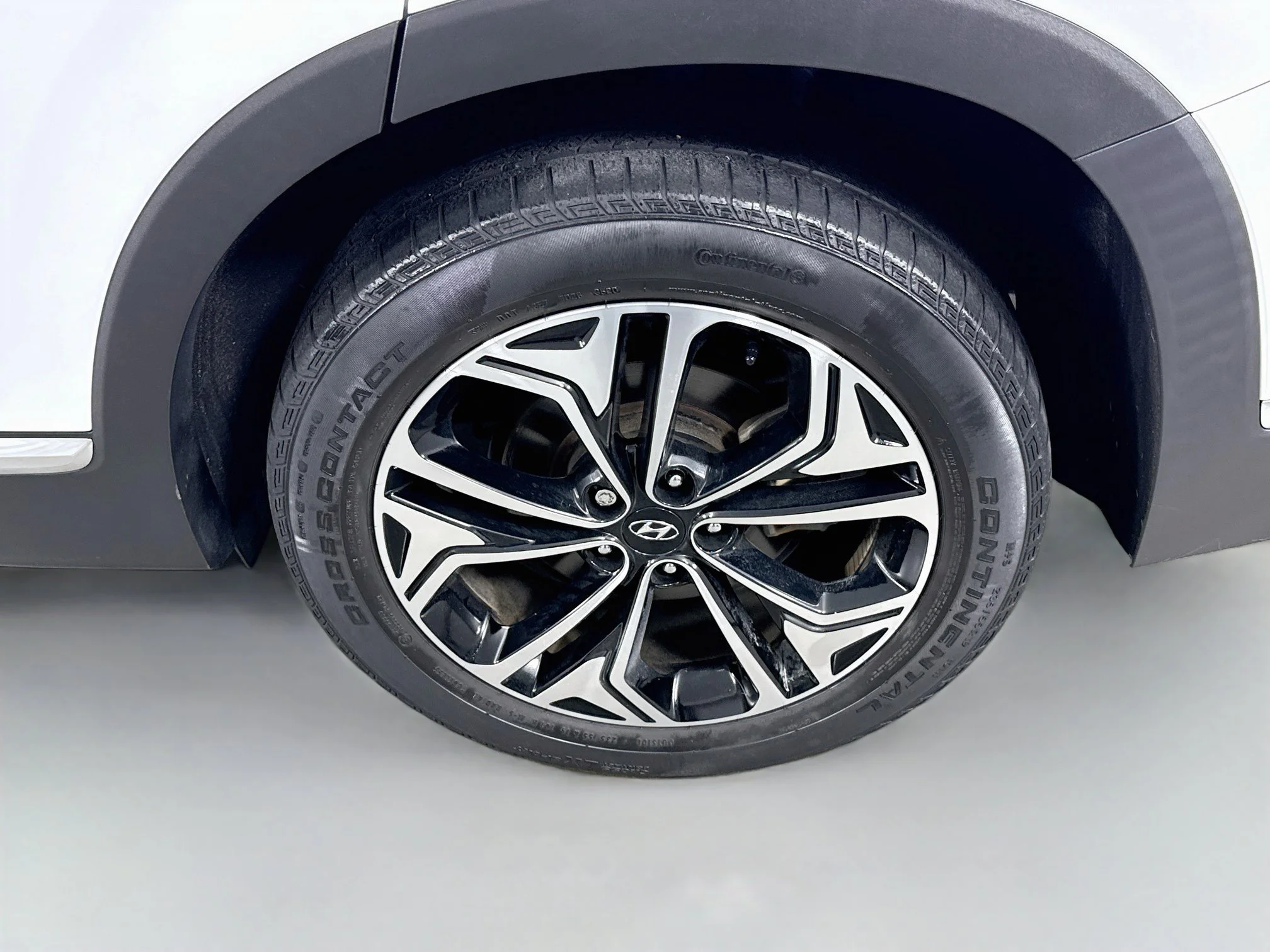 Used 2020 Quartz White Hyundai SEL image 30