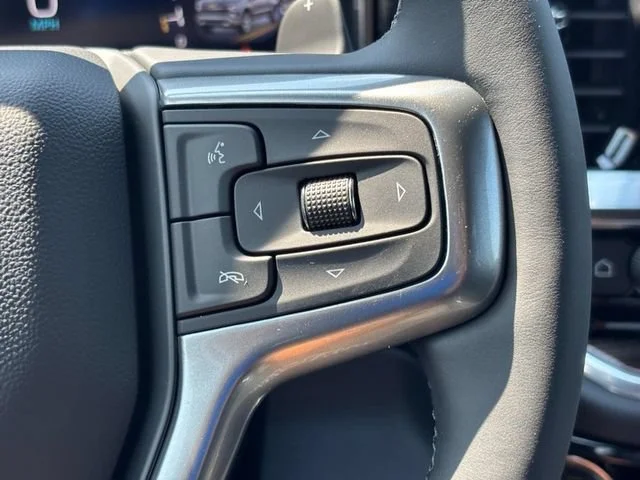 New 2026 Special Exterior Color Chevrolet LT image 13