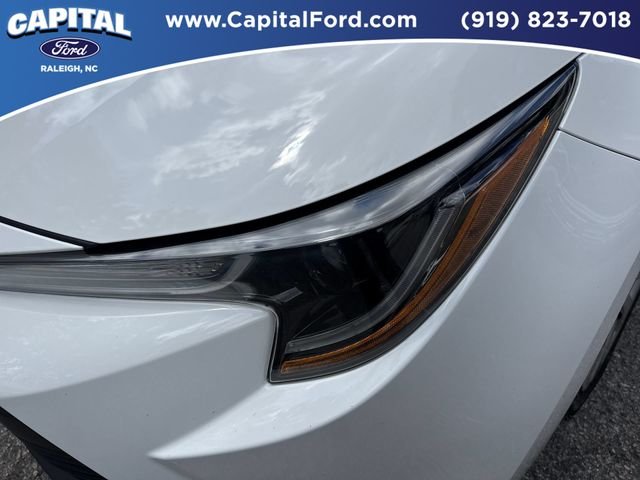 Used 2024 White Toyota LE image 11