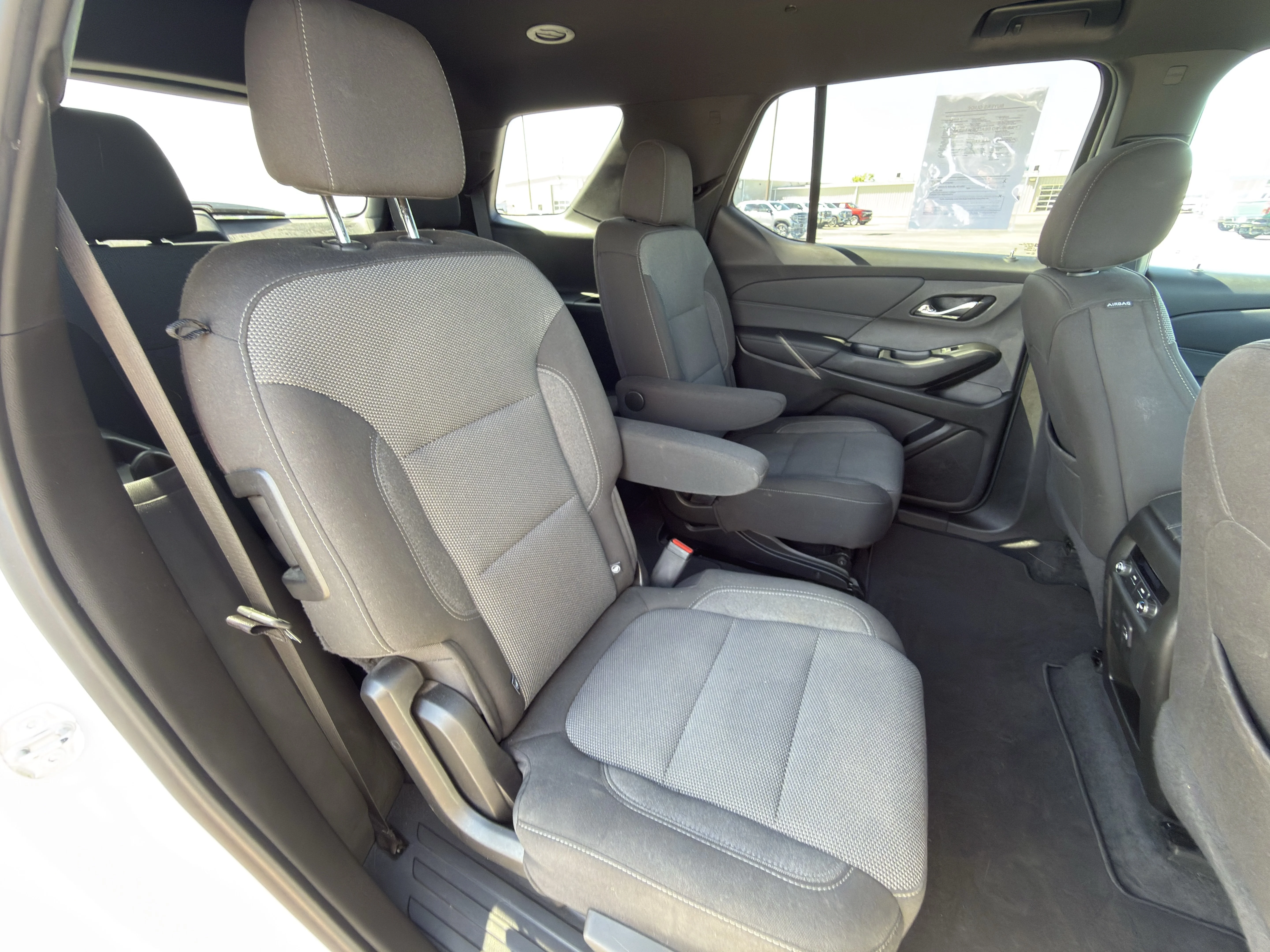 Used 2023 Summit White Chevrolet LT Cloth image 17