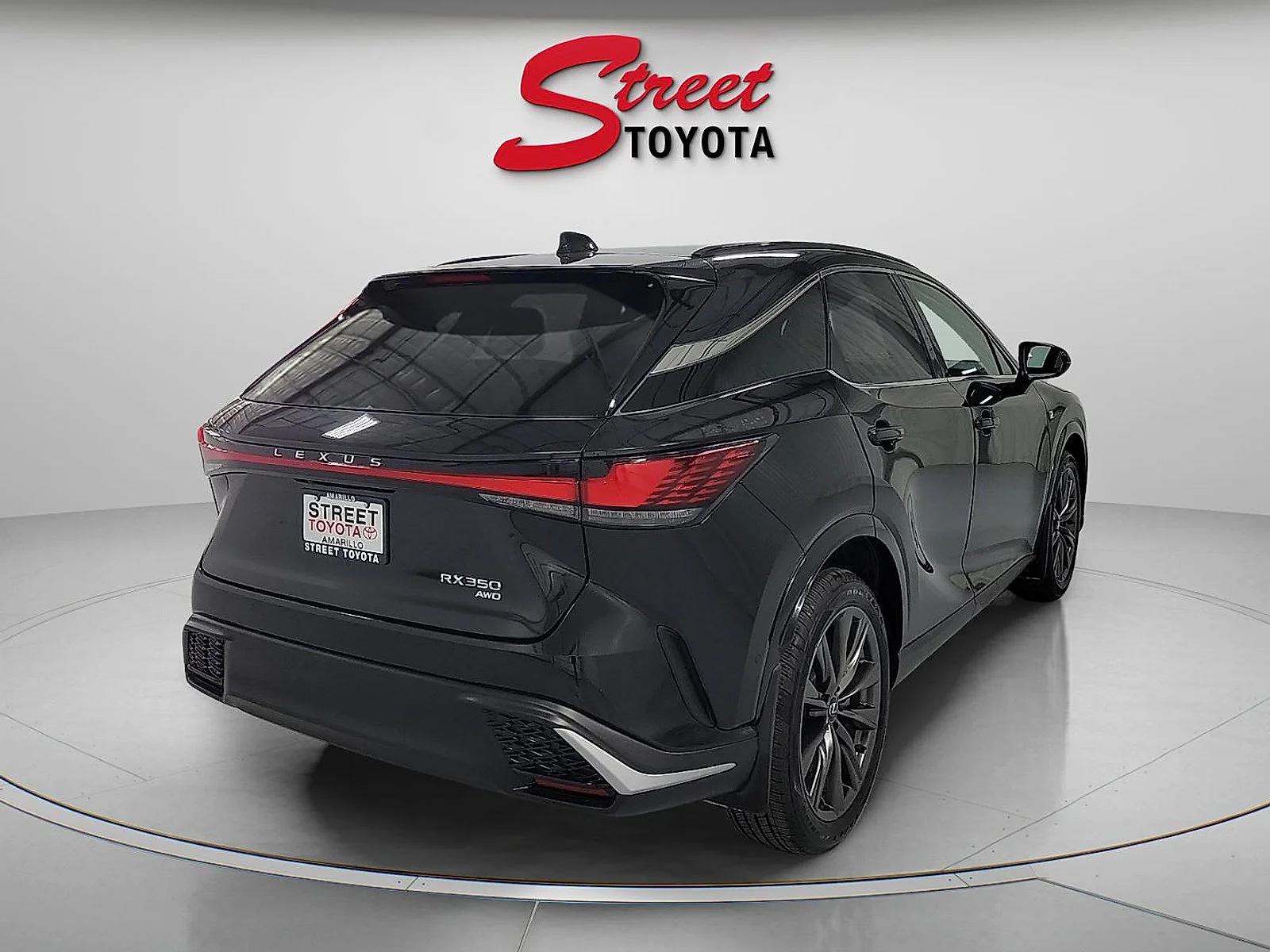 Used 2023 Black Lexus RX 350 F SPORT Handling image 4