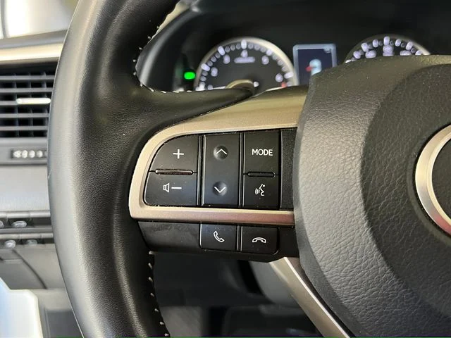 Used 2022 Eminent White Pearl Lexus 350L image 43