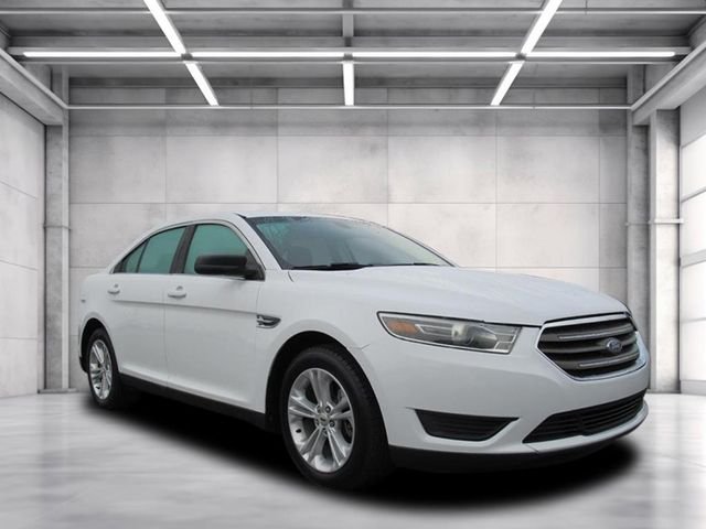 2018 Ford Taurus SE