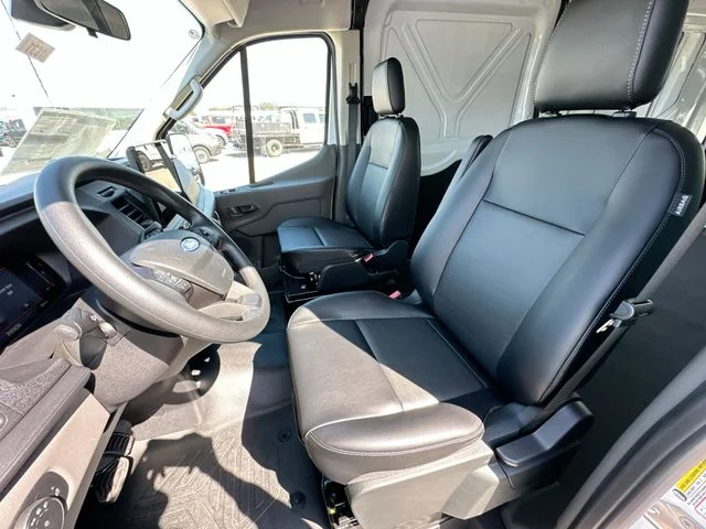 New 2026 Oxford White Ford Base image 14