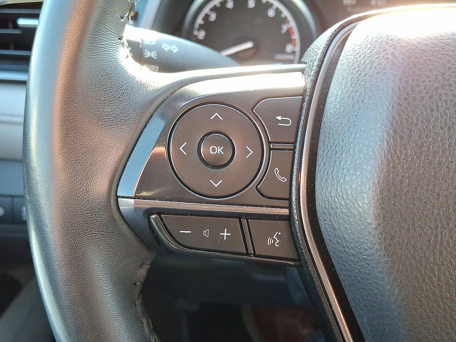 2024 Toyota Camry SE - Photo 22