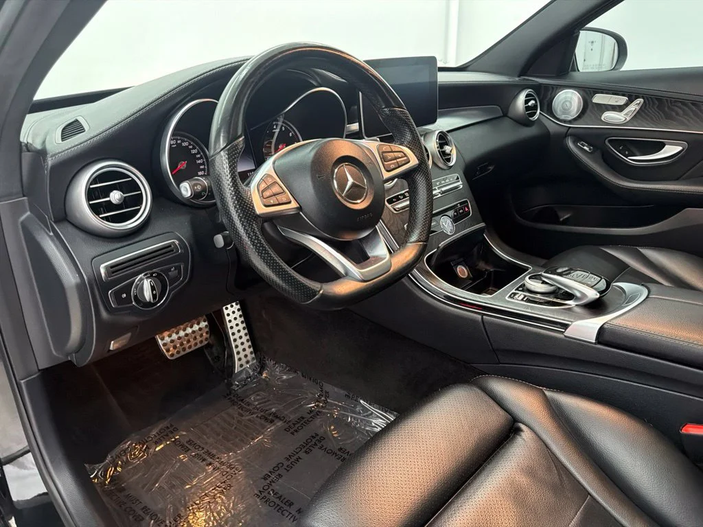 Used 2015 Black Mercedes-Benz C 400 image 13