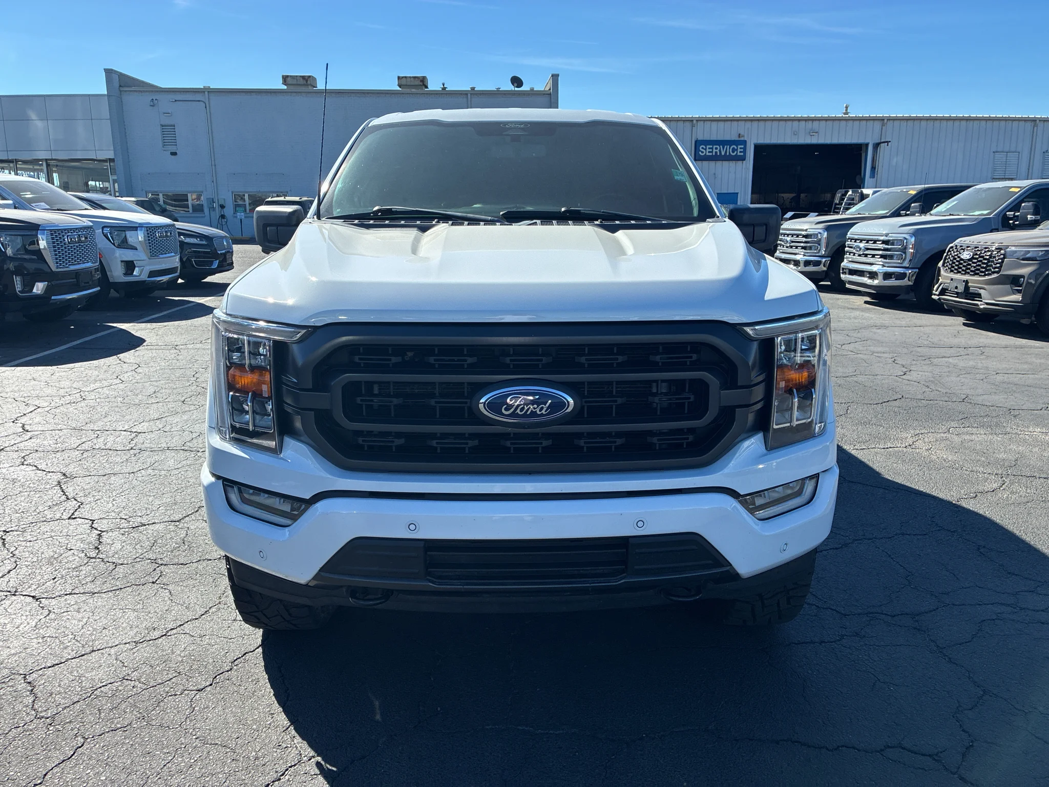 Used 2022 Ford F-150 XLT with VIN 1FTFW1E5XNFA61234 for sale in Little Rock