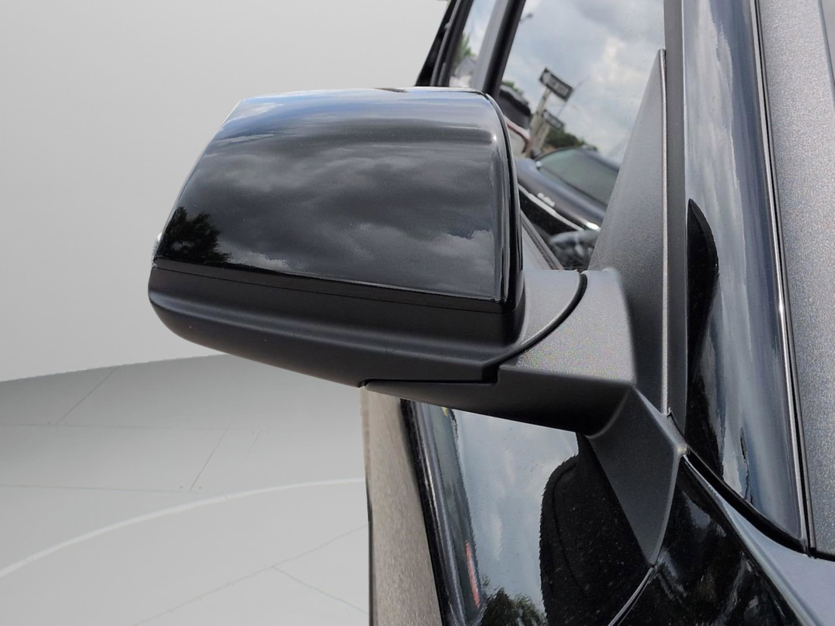 New 2026 Aurora Black Pearl Kia EX image 14