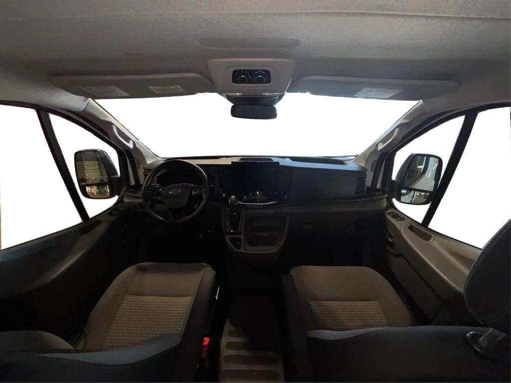 Certified Used 2024 Oxford White Ford XLT image 25