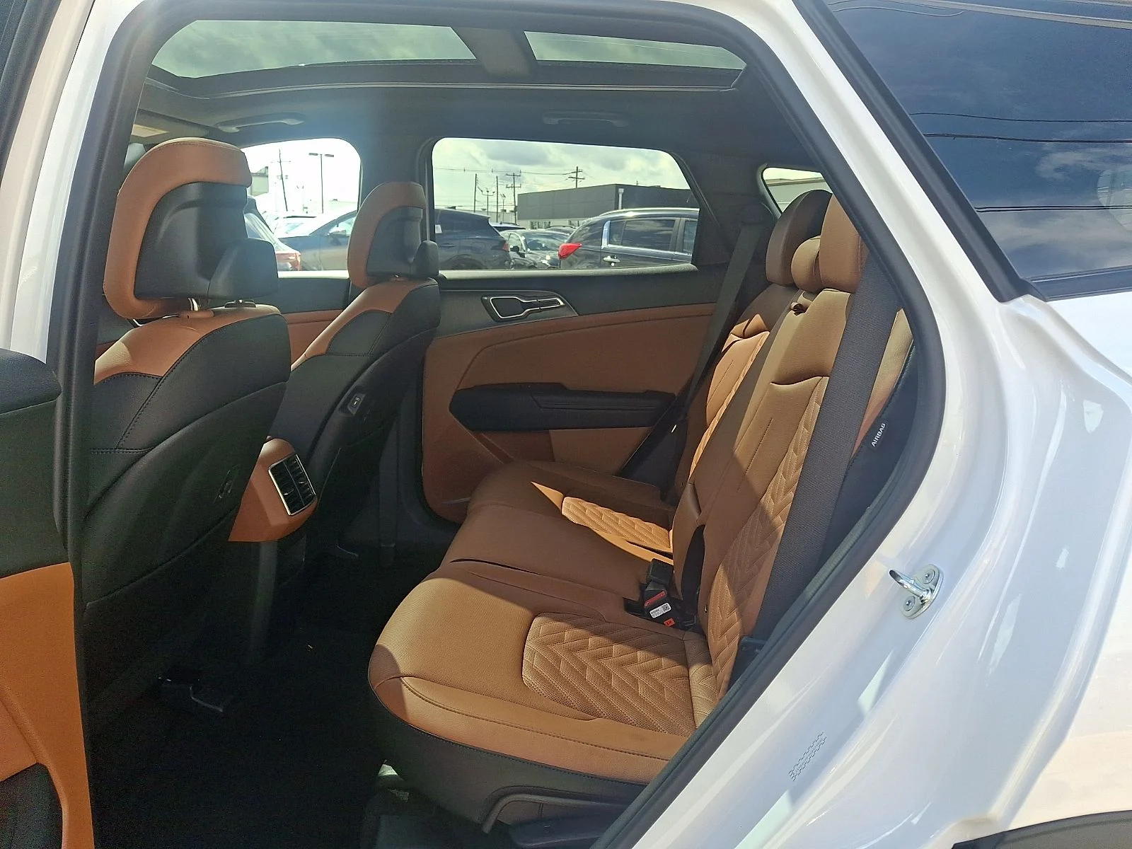 New 2027  Kia X-Line image 11