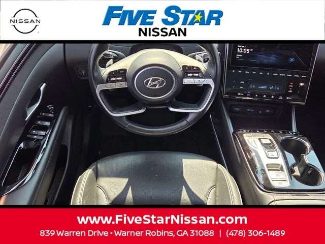 Used 2023 Black Hyundai SE image 7