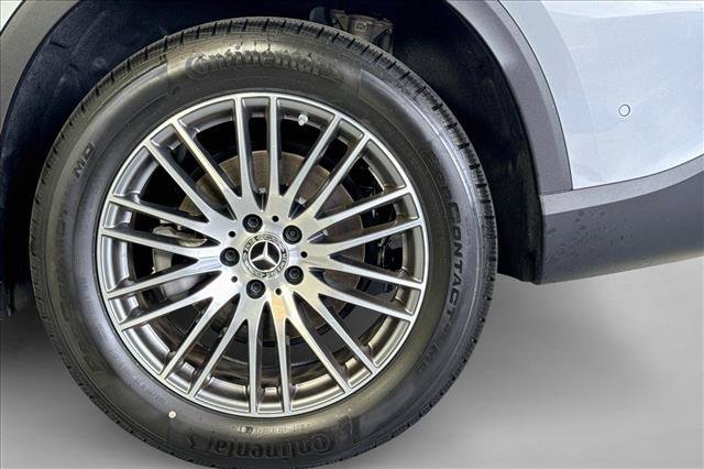 New 2026 Cirrus Silver Metallic Mercedes-Benz GLC 300 image 59