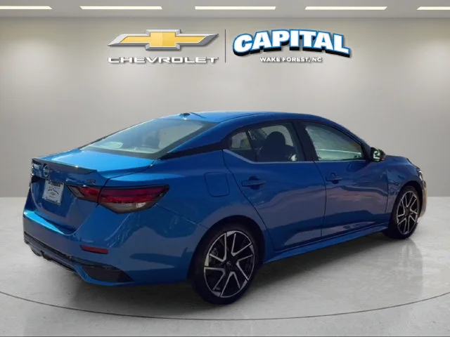 Used 2025 Blue Nissan SR image 5