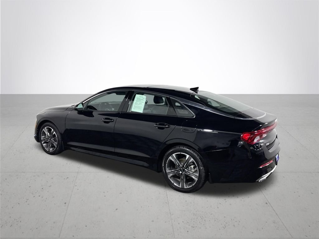 Used 2022 Ebony Black Kia EX image 8