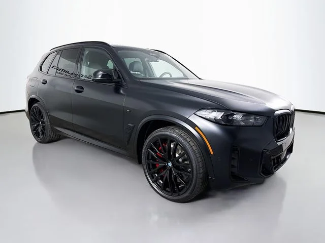 2026 BMW X5 M60i's photo
