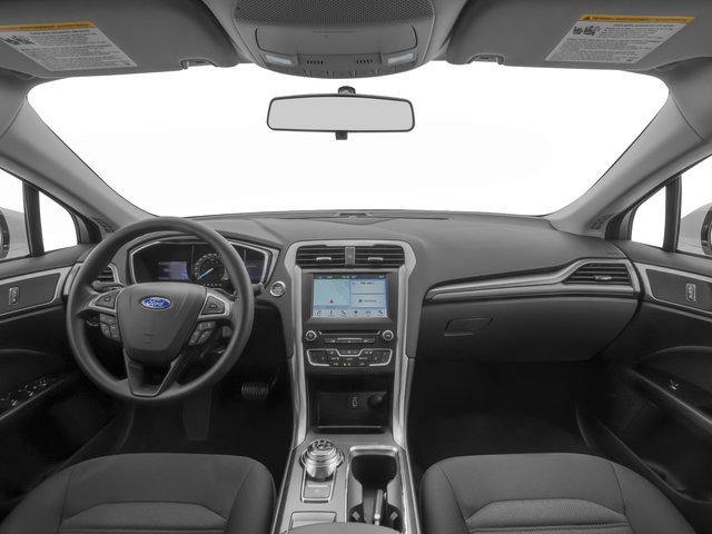 Used 2017 White Platinum Ford SE image 8