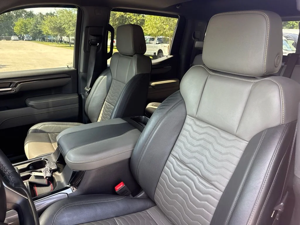 Used 2024 Red Chevrolet ZR2 image 10