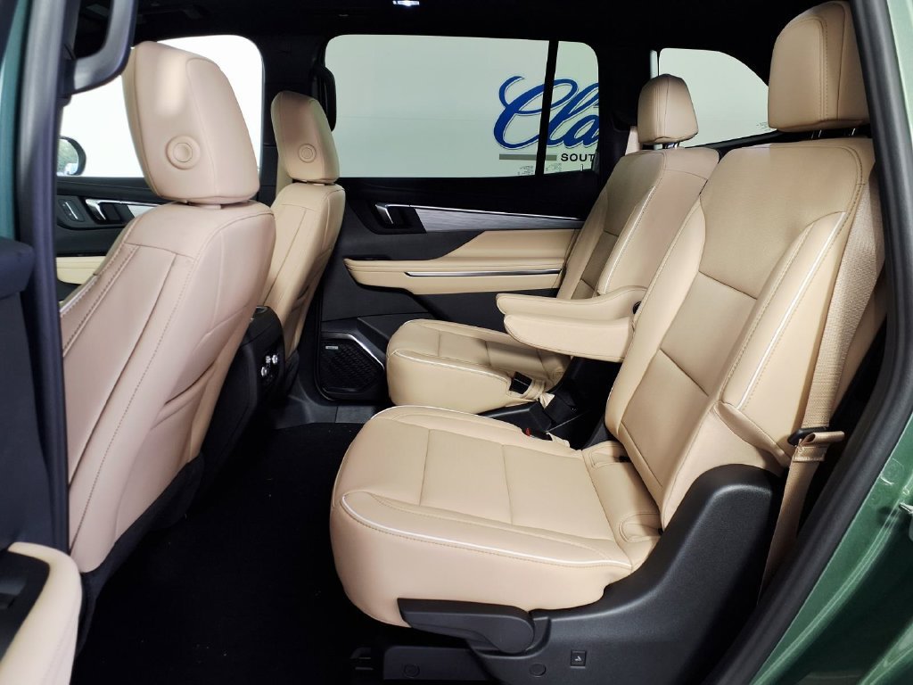2027 Buick Enclave Preferred - Photo 8