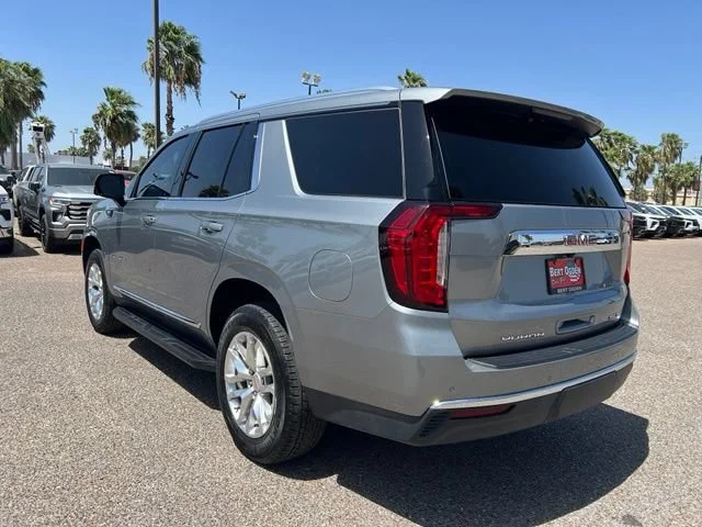 Used 2024 Sterling Metallic GMC SLT image 5