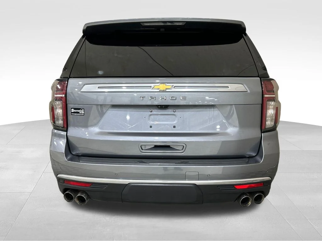 Used 2021 Gray Chevrolet High Country image 4