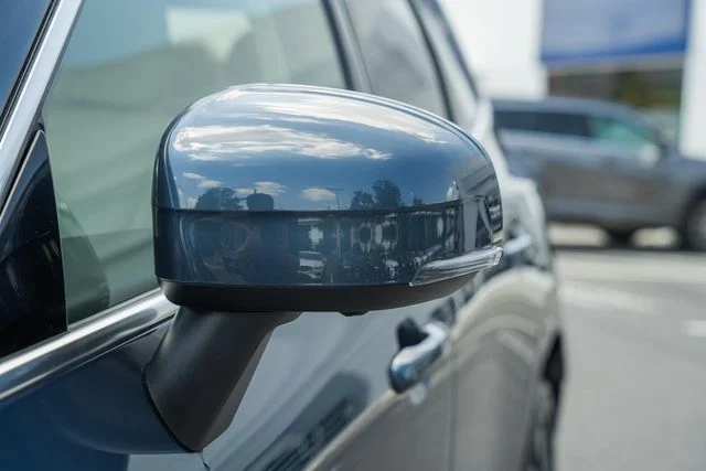 Certified Used 2023 Denim Blue Volvo Ultimate image 15