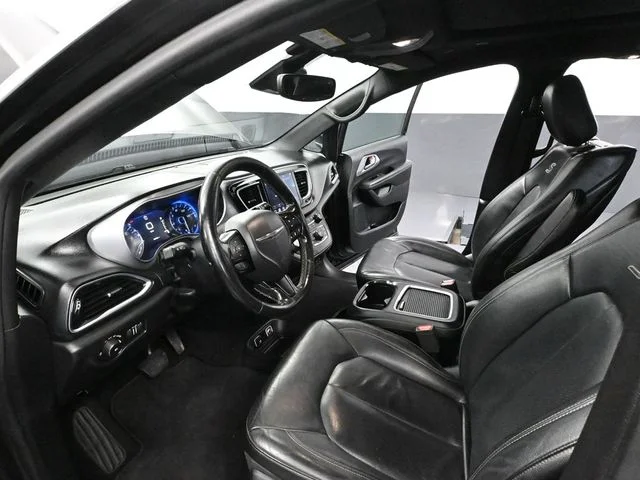 2019 Chrysler Pacifica Touring L Plus - Photo 32