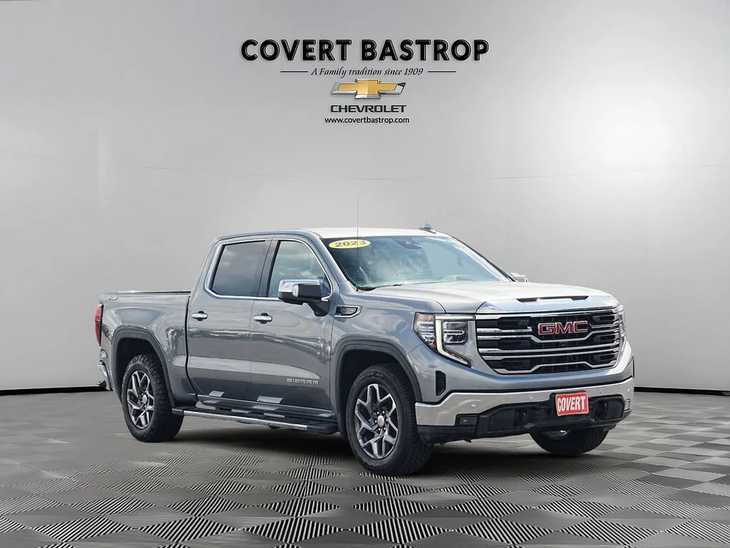 Used 2023 Silver GMC SLT image 7